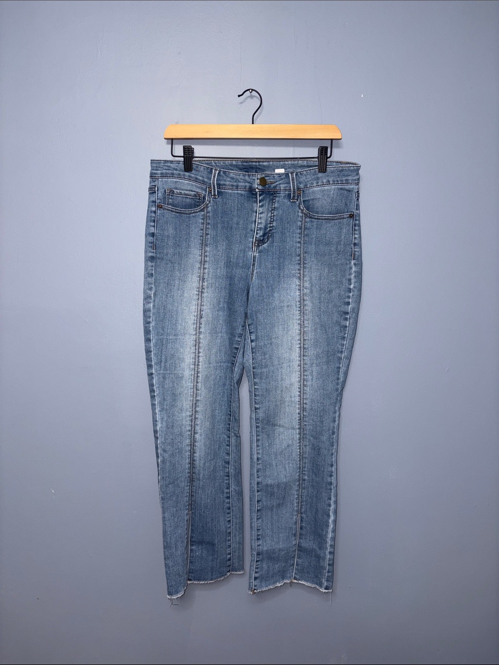 Republic | Straight Leg Slit Jeans